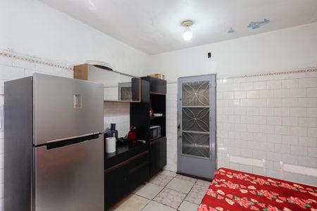 Casa à venda com 250m², 3 quartos e 3 vagas Casa à venda com 250m², 3 quartos e 3 vagasCozinha