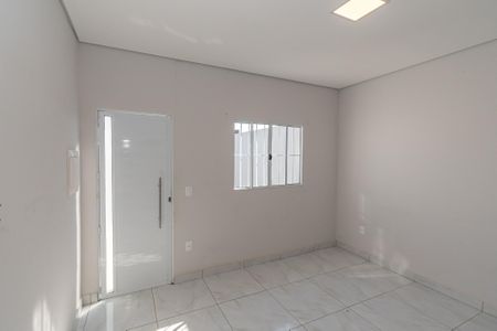 Sala de Estar/Jantar  de casa para alugar com 2 quartos, 55m² em Hortolândia, Sumaré