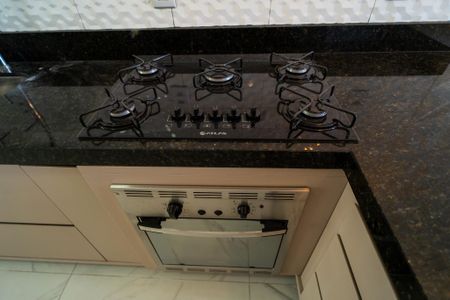 Casa de condomínio para alugar com 100m², 3 quartos e 2 vagasCozinha