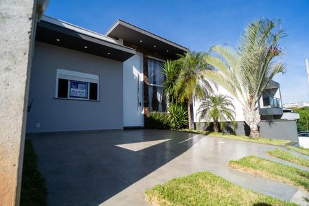 Casa de condomínio para alugar com 100m², 3 quartos e 2 vagasFachada