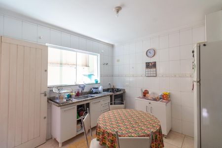 Casa à venda com 246m², 3 quartos e 4 vagasCozinha