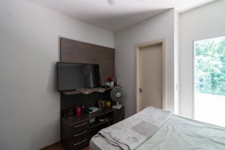 Casa à venda com 246m², 3 quartos e 4 vagasQuarto 2 - Suíte