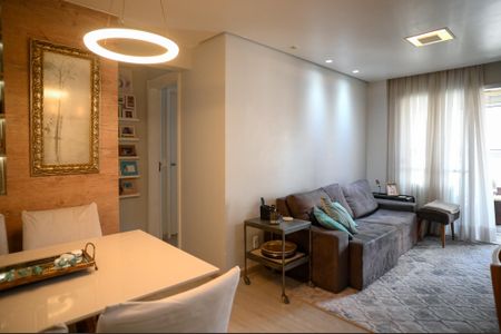 Apartamento para alugar com 68m², 2 quartos e 1 vaga Apartamento para alugar com 68m², 2 quartos e 1 vagaSala