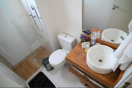 Apartamento para alugar com 68m², 2 quartos e 1 vaga Apartamento para alugar com 68m², 2 quartos e 1 vagaBanheiro Social