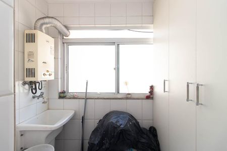 Apartamento à venda com 63m², 2 quartos e 2 vagasCozinha e Área de Serviço