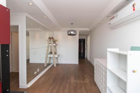 Sala de apartamento para alugar com 2 quartos, 65m² em Vila Leonor, São Paulo