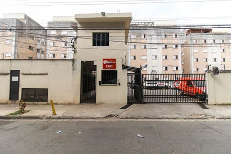 Apartamento para alugar com 62m², 3 quartos e 1 vagaFachada