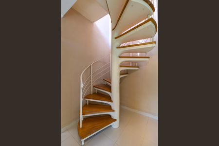 Apartamento para alugar com 110m², 2 quartos e 1 vaga