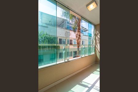 Apartamento para alugar com 110m², 2 quartos e 1 vaga