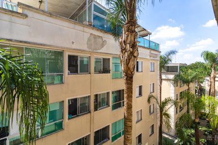 Apartamento para alugar com 110m², 2 quartos e 1 vaga