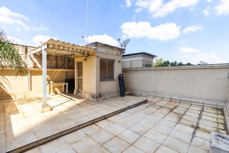 Apartamento para alugar com 110m², 2 quartos e 1 vaga