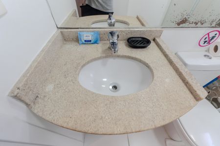 Banheiro de kitnet/studio à venda com 1 quarto, 29m² em Bela Vista, São Paulo