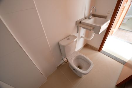 Apartamento à venda com 63m², 2 quartos e 1 vagaBanheiro Social