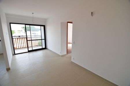 Apartamento à venda com 63m², 2 quartos e 1 vagaSala