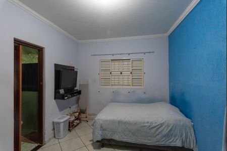 Casa à venda com 138m², 2 quartos e 2 vagasSuíte