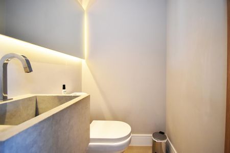 lavabo de apartamento à venda com 3 quartos, 198m² em Pinheiros, São Paulo