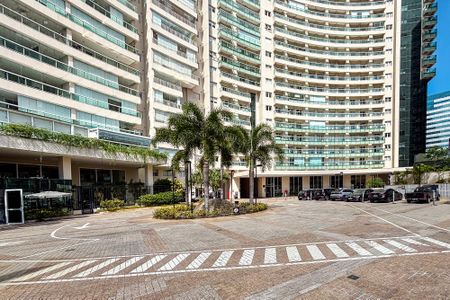 Apartamento à venda com 198m², 3 quartos e 2 vagasfachada do predio
