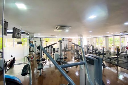 Apartamento à venda com 198m², 3 quartos e 2 vagasacademia