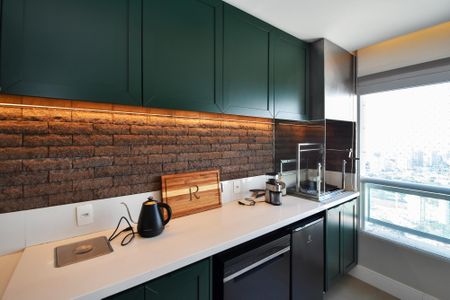 Apartamento à venda com 198m², 3 quartos e 2 vagascozinha 1
