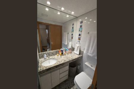 Apartamento para alugar com 56m², 2 quartos e 1 vaga Apartamento para alugar com 56m², 2 quartos e 1 vagaBanheiro
