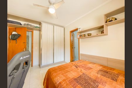 Casa à venda com 135m², 5 quartos e 10 vagasSuíte 1