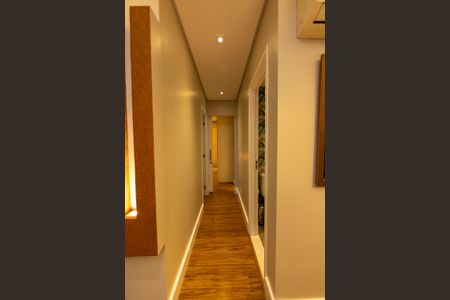 Apartamento à venda com 63m², 2 quartos e 1 vagaCorredor