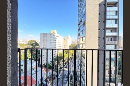 Apartamento para alugar com 27m², 1 quarto e sem vaga Apartamento para alugar com 27m², 1 quarto e sem vagaVaranda