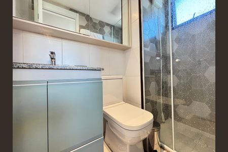 Apartamento para alugar com 27m², 1 quarto e sem vaga Apartamento para alugar com 27m², 1 quarto e sem vagaBanheiro da Suíte