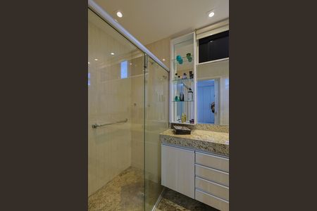 Apartamento à venda com 3 quartos, 133m² em Cruzeiro, Belo Horizonte