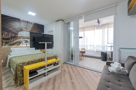 Studio à venda com 29m², 1 quarto e 1 vaga Studio à venda com 29m², 1 quarto e 1 vagaStudio