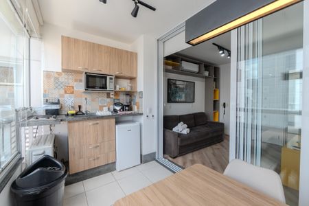 Studio à venda com 29m², 1 quarto e 1 vaga Studio à venda com 29m², 1 quarto e 1 vagaBanheiro