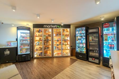 Studio à venda com 29m², 1 quarto e 1 vaga Studio à venda com 29m², 1 quarto e 1 vagaÁrea comum