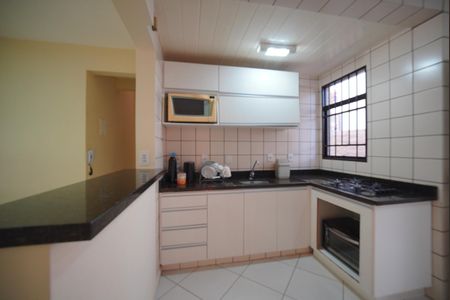 Cozinha de casa de condomínio para alugar com 3 quartos, 122m² em Ingleses do Rio Vermelho, Florianópolis
