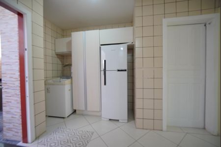 Cozinha de casa de condomínio para alugar com 3 quartos, 122m² em Ingleses do Rio Vermelho, Florianópolis