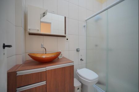 Casa de condomínio para alugar com 122m², 3 quartos e 2 vagasBanheiro da Suíte