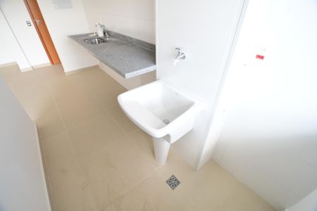 Apartamento à venda com 63m², 2 quartos e 1 vagaÁrea de Serviço