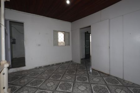 Quarto e Sala de casa para alugar com 1 quarto, 28m² em Jardim Vila Formosa, São Paulo