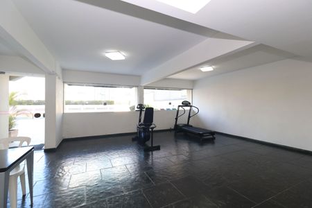 Apartamento para alugar com 100m², 3 quartos e 2 vagas Apartamento para alugar com 100m², 3 quartos e 2 vagasÁrea comum - Salão de festas