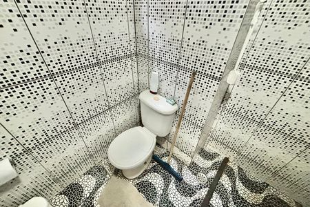 Apartamento à venda com 52m², 2 quartos e sem vagaBanheiro 