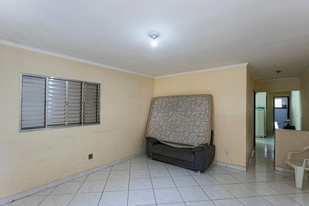 Sala de casa para alugar com 2 quartos, 65m² em Jardim Carombé, São Paulo