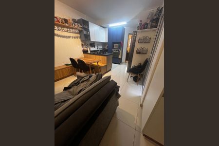 Sala de apartamento para alugar com 2 quartos, 87m² em Vila Vitória, Santo André