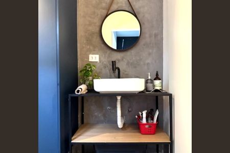 Casa à venda com 155m², 2 quartos e 2 vagasLavabo
