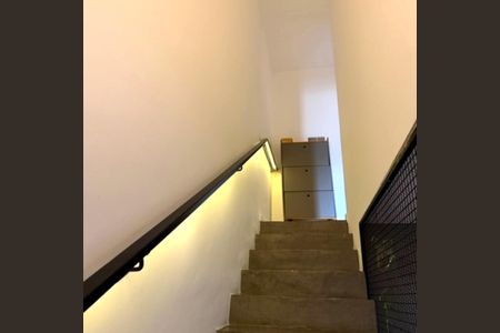 Escada de casa à venda com 2 quartos, 155m² em Campo Belo, São Paulo