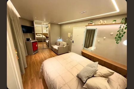 Apartamento à venda com 35m², 1 quarto e 1 vagaFoto 02