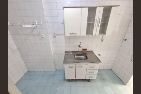 Apartamento à venda com 60m², 1 quarto e sem vagaCozinha e Área de Serviço 