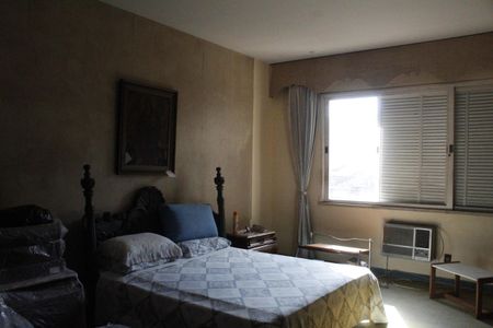 Apartamento à venda com 400m², 4 quartos e 3 vagasQuarto Suíte 2