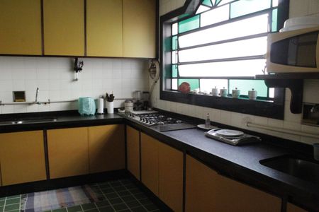 Apartamento à venda com 400m², 4 quartos e 3 vagasCozinha