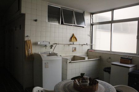 Apartamento à venda com 400m², 4 quartos e 3 vagasÁrea de Serviço