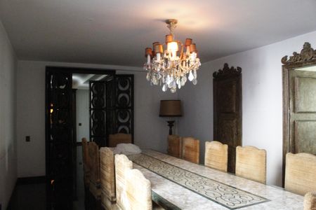 Apartamento à venda com 400m², 4 quartos e 3 vagasSala de Jantar