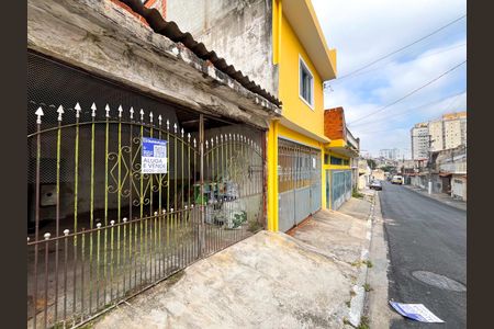 Casa para alugar com 60m², 2 quartos e sem vagaFachada